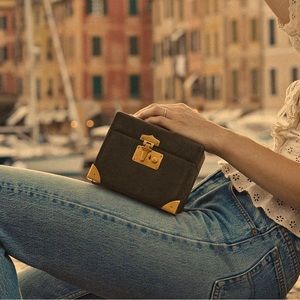 NWOT DÔEN Tesoro Bag in Olive, OS